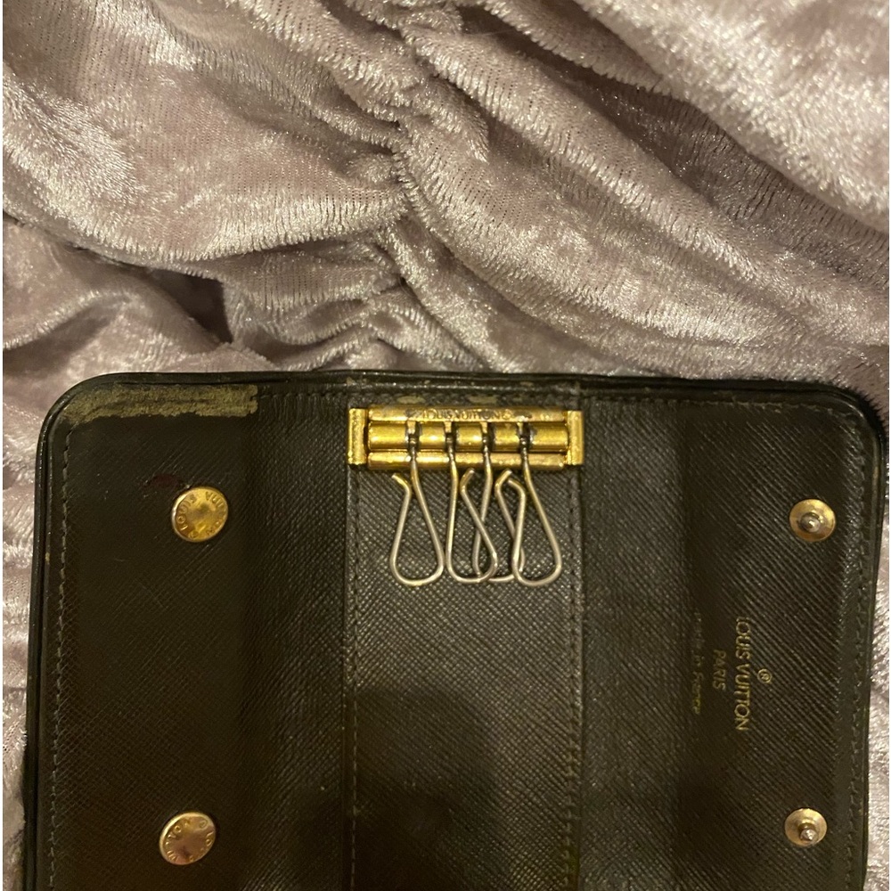 Authentic Louis Vuitton Mini Lin Key Wallet - Picture 5 of 6